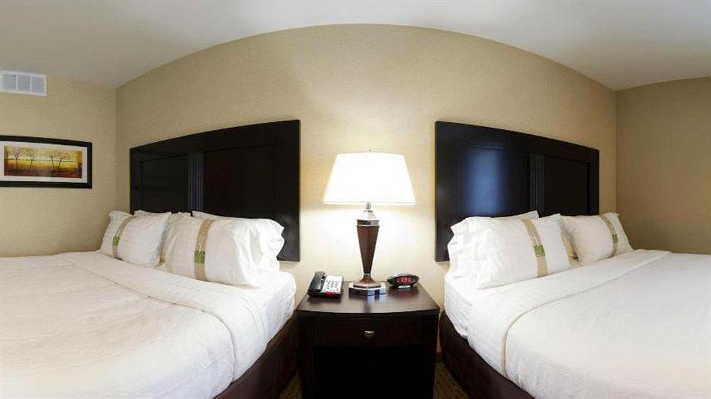 Hyatt House Bentonville 3*