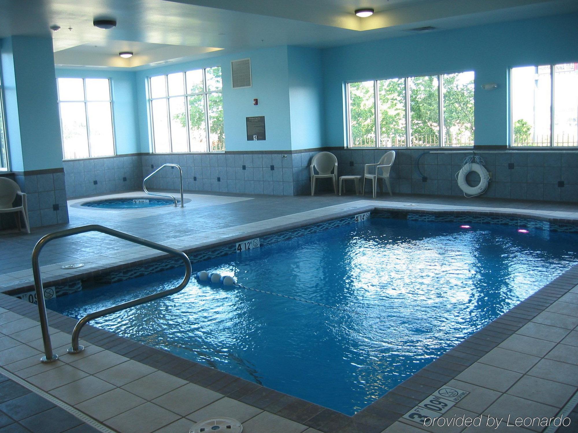 Hyatt House Bentonville 3*